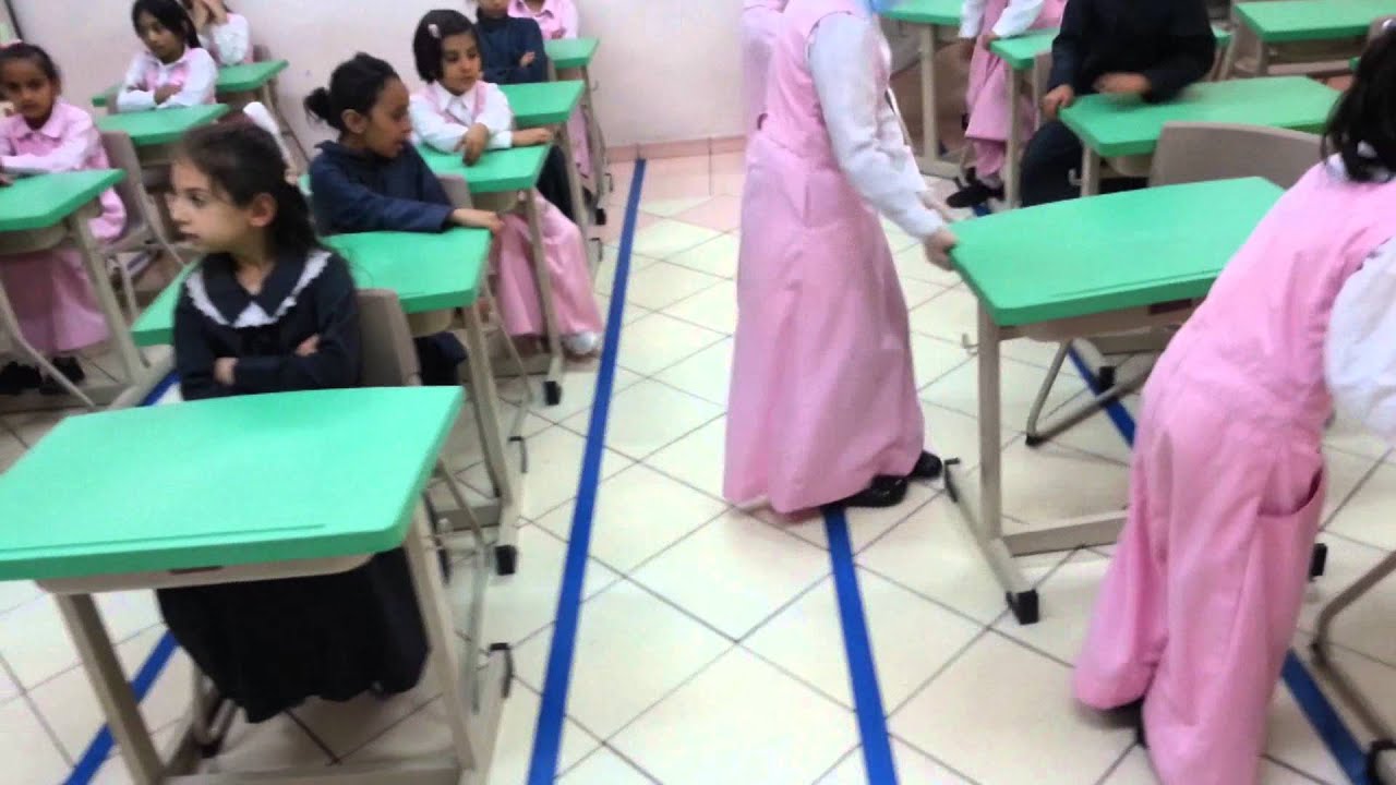التطبيق العملي لعملية التنظيف الابتدائيه الخامسة بالطائف للصف الثاني/أ   برنامج فينا خير