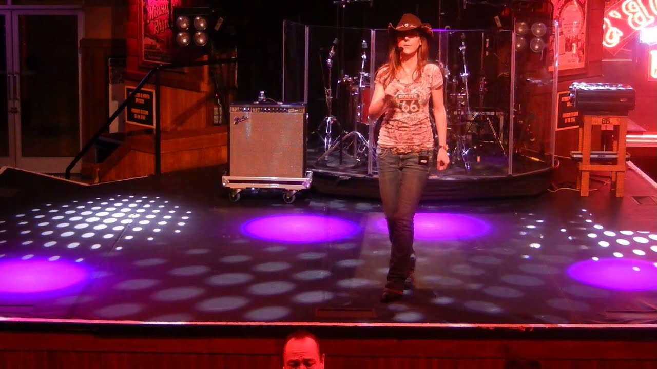 CORN DON'T GROW Line Dance (Démo) - Séverine Moulin Billy Bob's