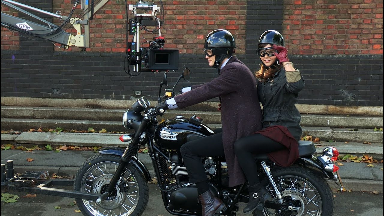 Behind the Scenes of The Bells of Saint John - Doctor Who Series 7 Part 2 (2013) - BBC