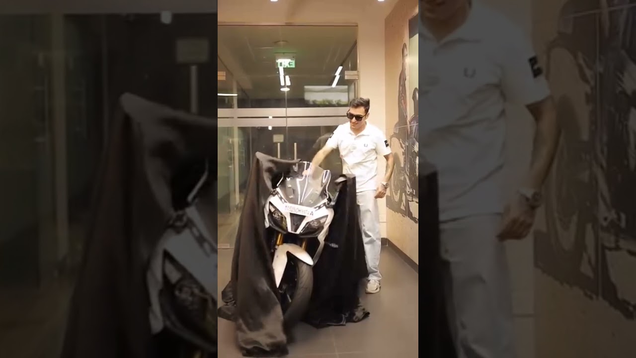 taking delivery of BMW G310RR #bmwg310rr #bmwmotorrad #viral #bikelife #biker #bmws1000rr #trending