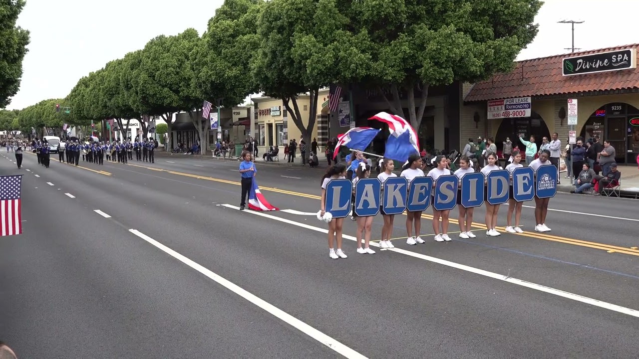 Lakeside MS - Mighty 8th -  2022 Temple City Parade