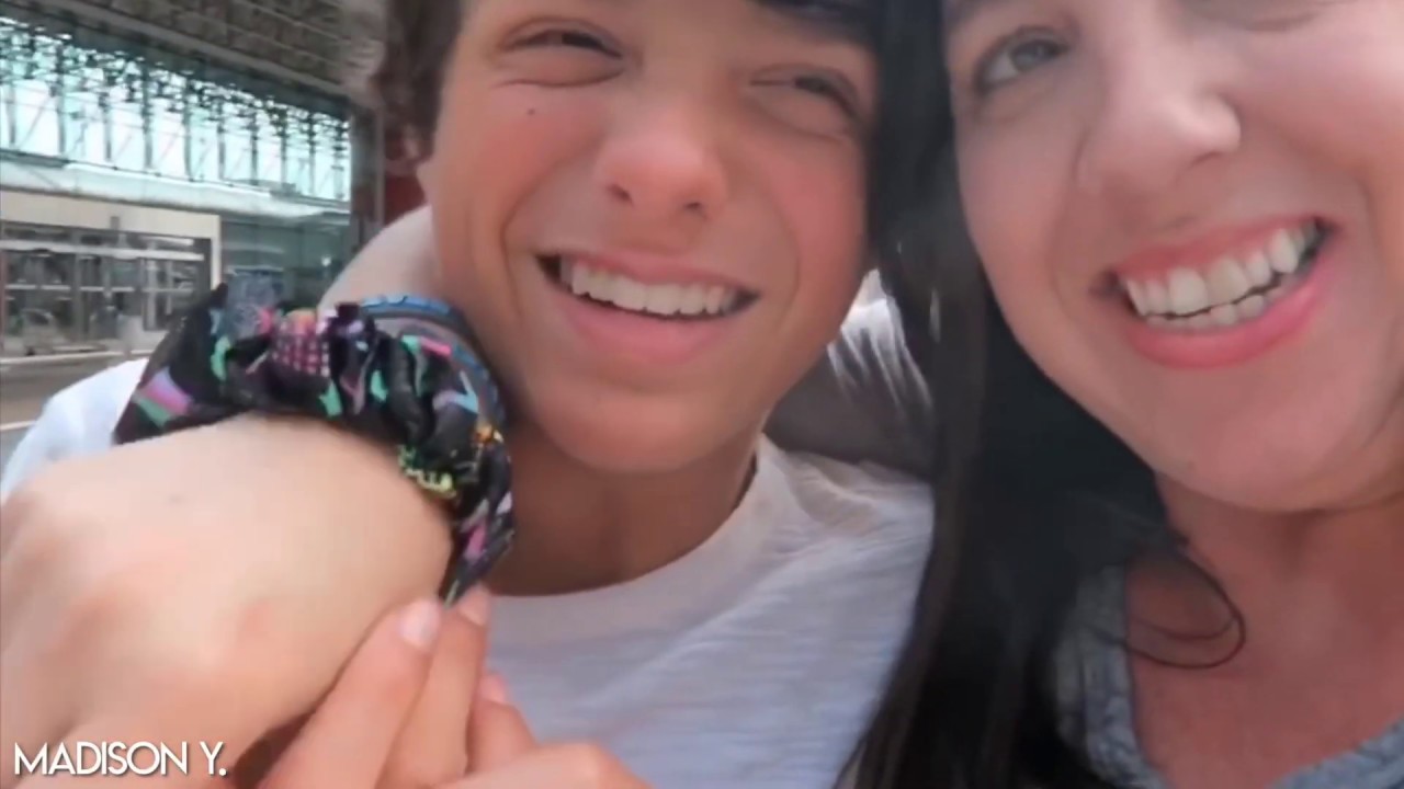 Bratayley - Good Old Days