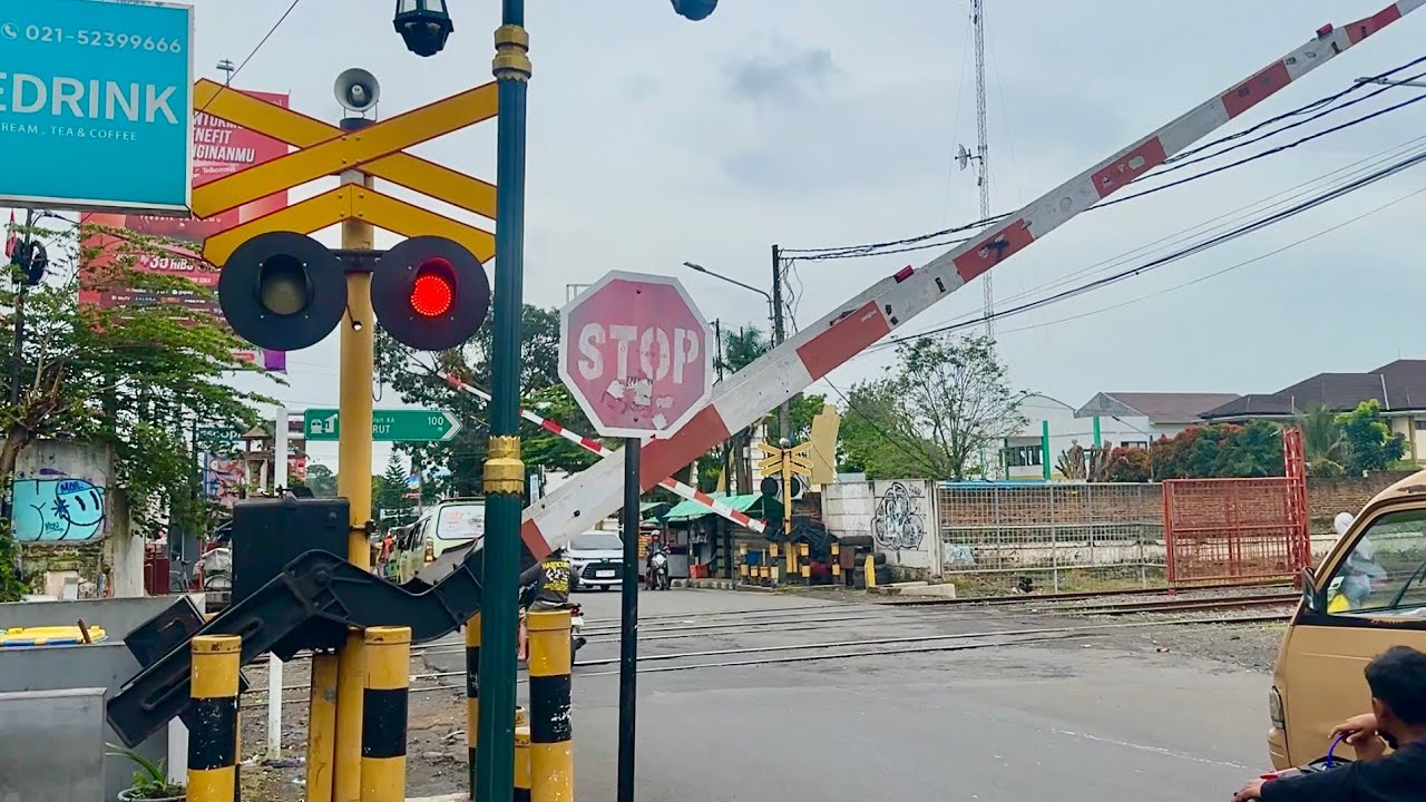REVIEW LENGKAP! Perlintasan KA Stasiun Garut, Jawa Barat (REVISITED)