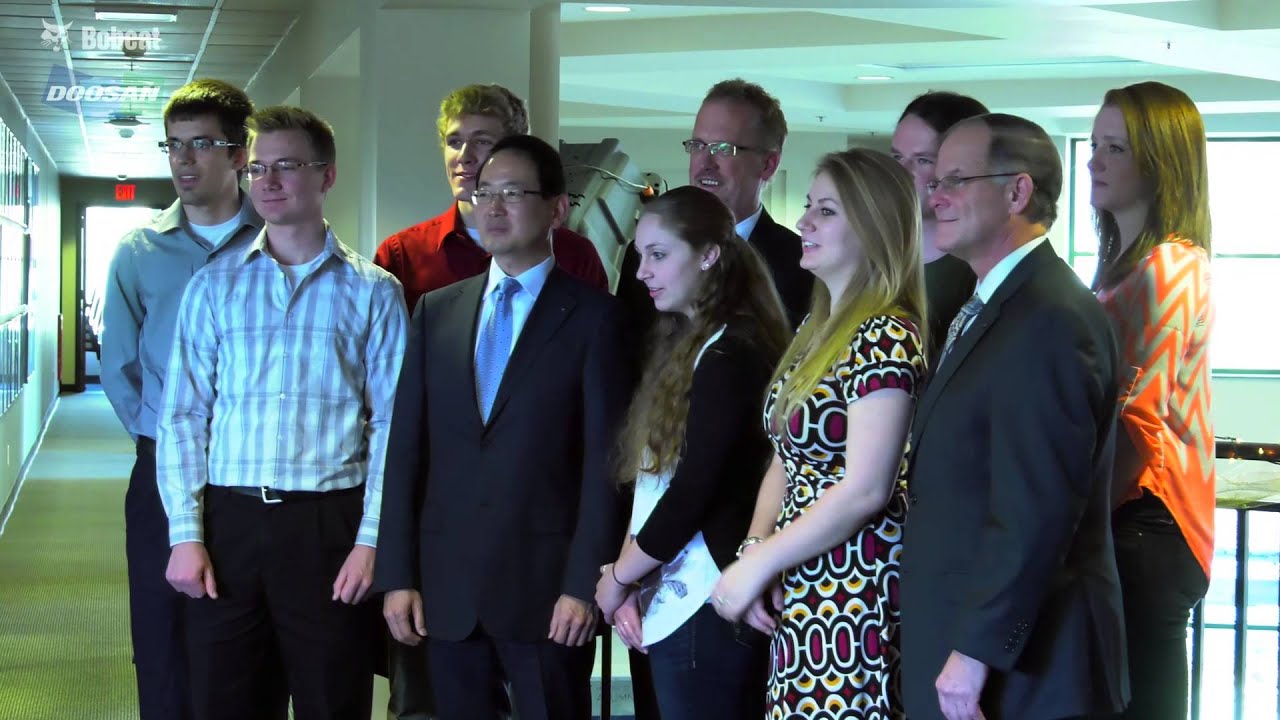 Bobcat Company and Doosan help NDSU dedicate new STEM Classroom and Lab Building, December 10, 2015