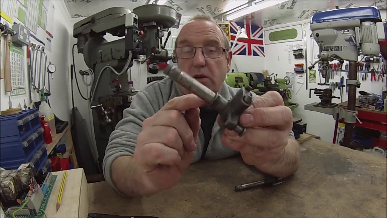 Triumph/ BSA Gear Shaft Replacement