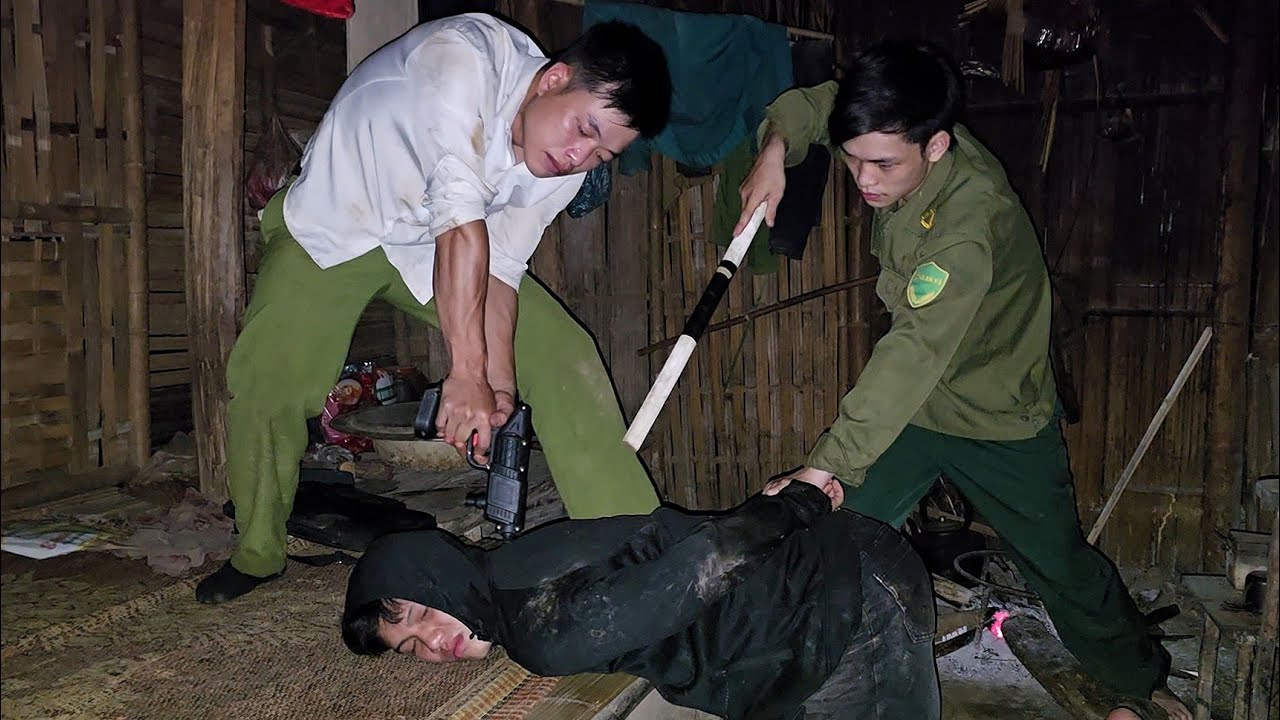 Controlling crime at the border: Will Police Huong be celebrating TET with her family?
