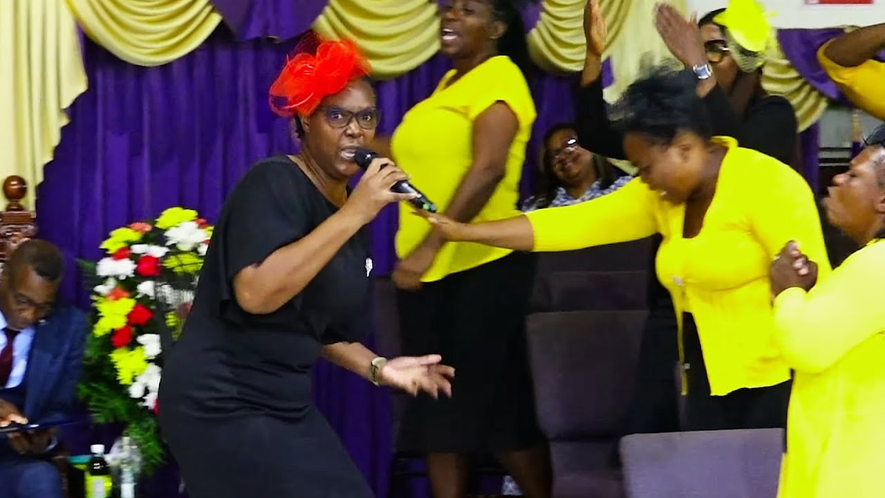 🔥 The Holy Spirit Took Over — Sunday Morning Worship | Sis. Julian Lewis | Sept 21, 2025