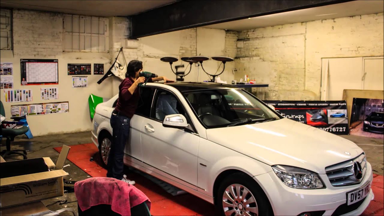 Mercedes C Class 3M Gloss Black Roof Wrap