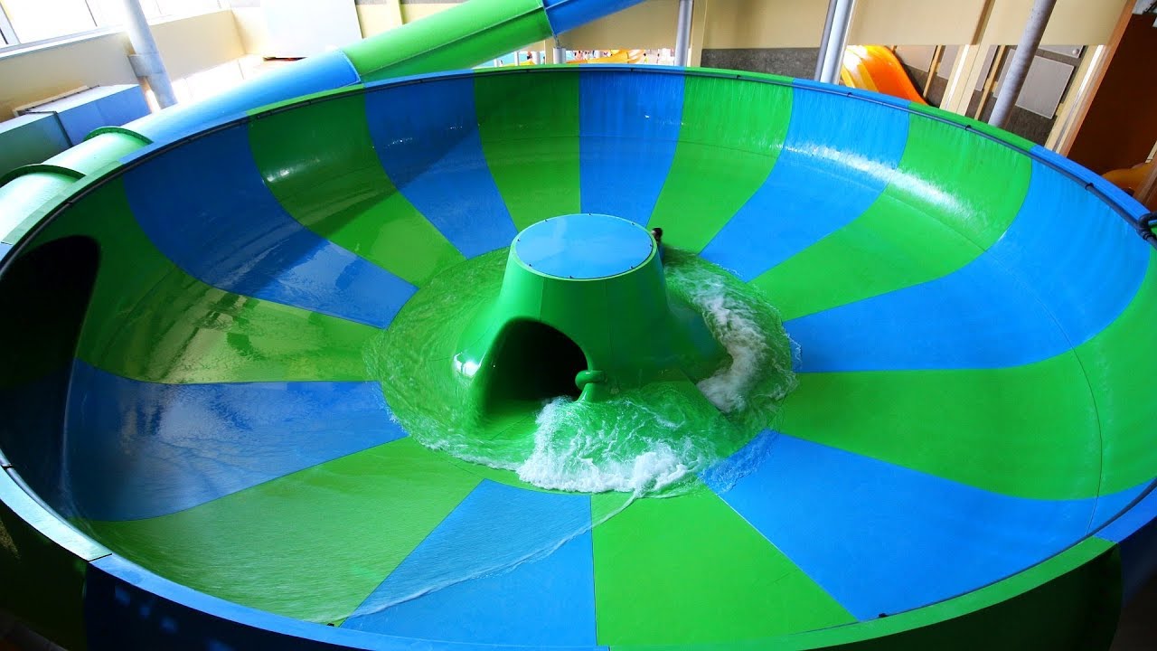 Supercrater Trichterrutsche :: Reifenrutsche | Aqualand Moravia Pasohlávky