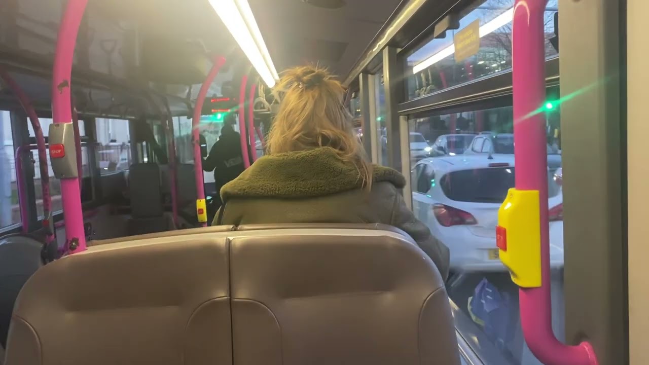 Attempt 2 Onboard First Glasgow 33210 SK68 LWY Service 60A from Milngavie to Bath Street