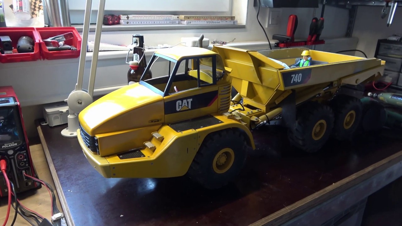 RC | WEDICO Dumper Caterpillar 740 | Bestandsaufnahme
