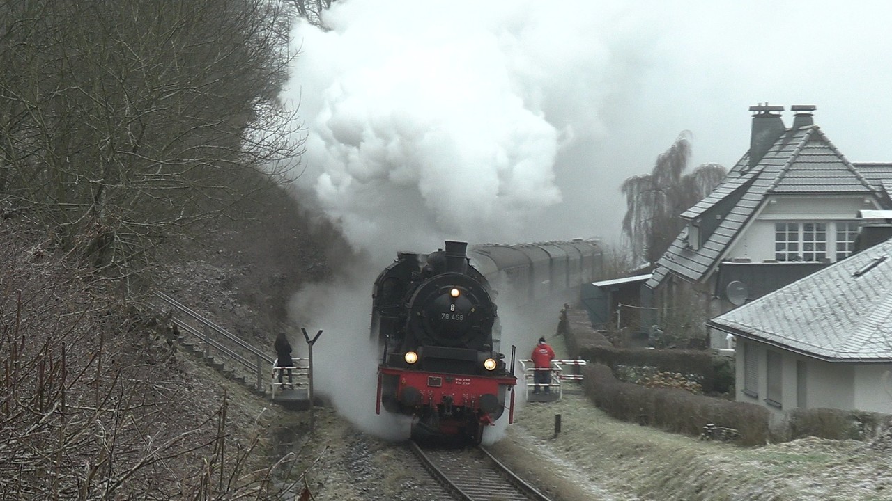 Lollo schiebt 78 468 nach Winterberg | Der Maybach übertönt die Preußin (4K)
