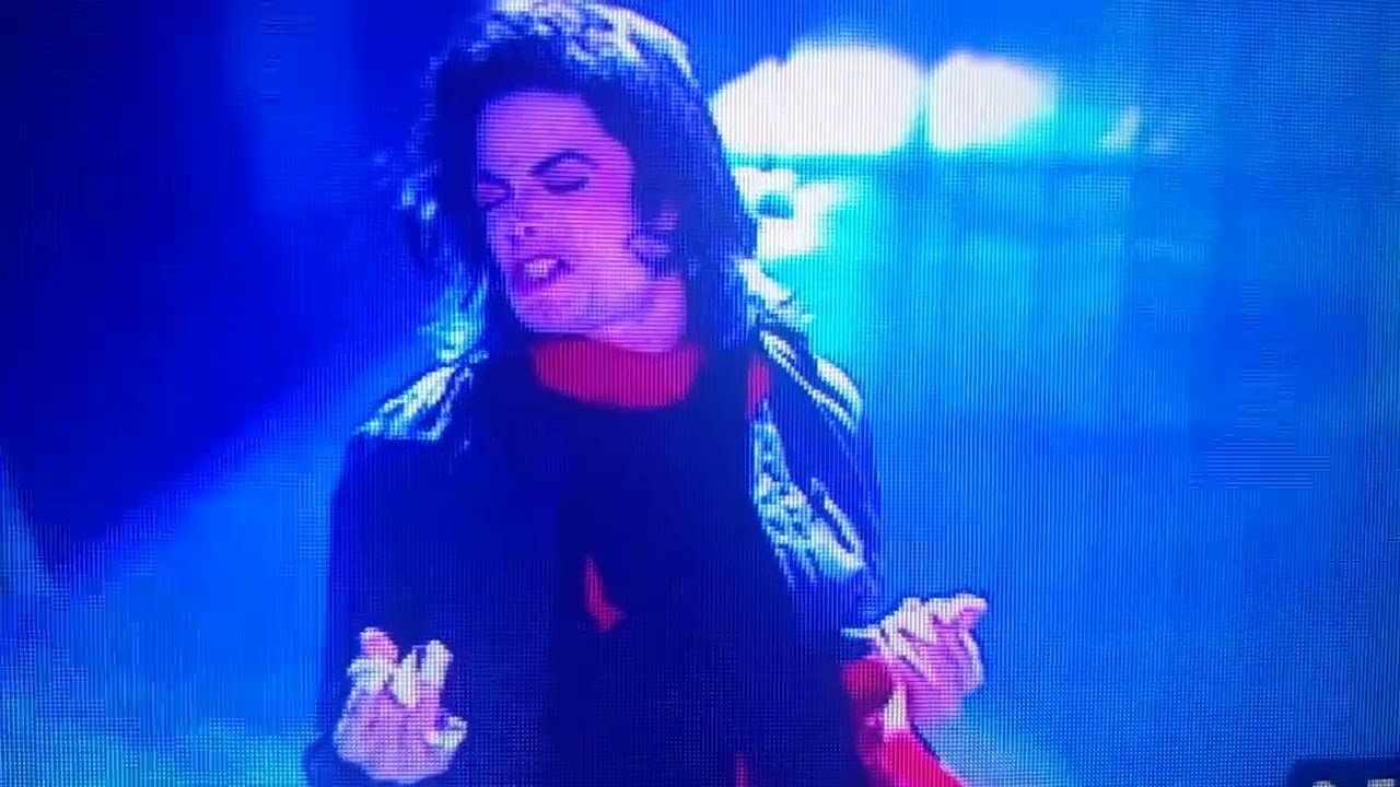 16 anos  213 dias sem Michael Jackson 