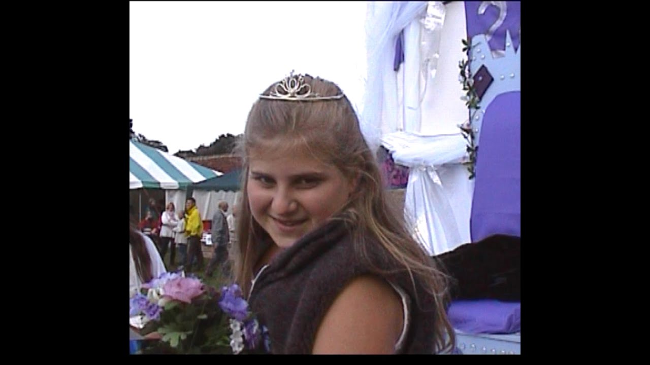 Aldbourne carnival 2000