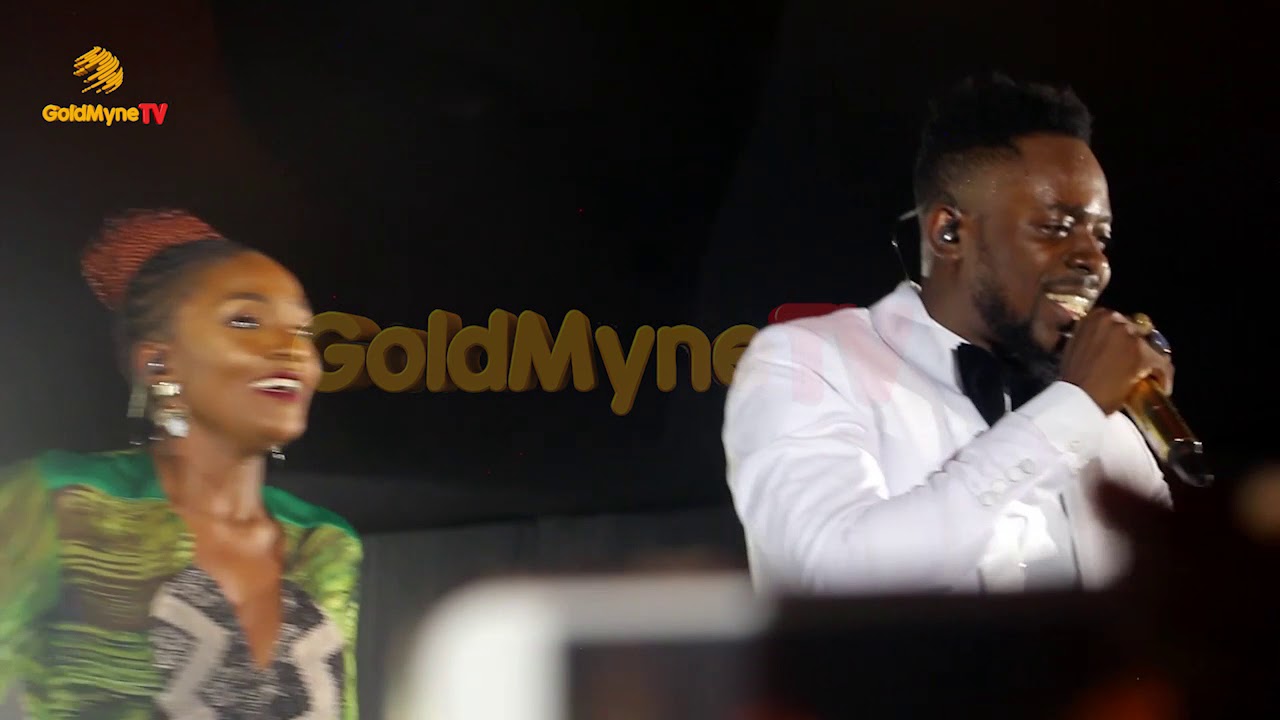 ADEKUNLE GOLD AND SIMI'S PERFORMANCE AT ONE NIGHT STAND WITH ADEKUNLE GOLD