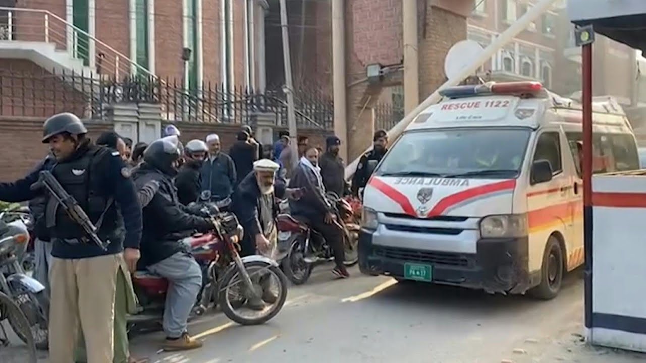 Ambulances arrive at heavily-guarded Pakistan blast site compound | AFP