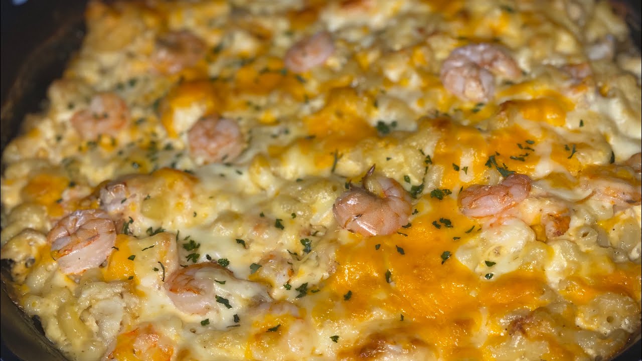 ULTIMATE Seafood Mac n Cheese