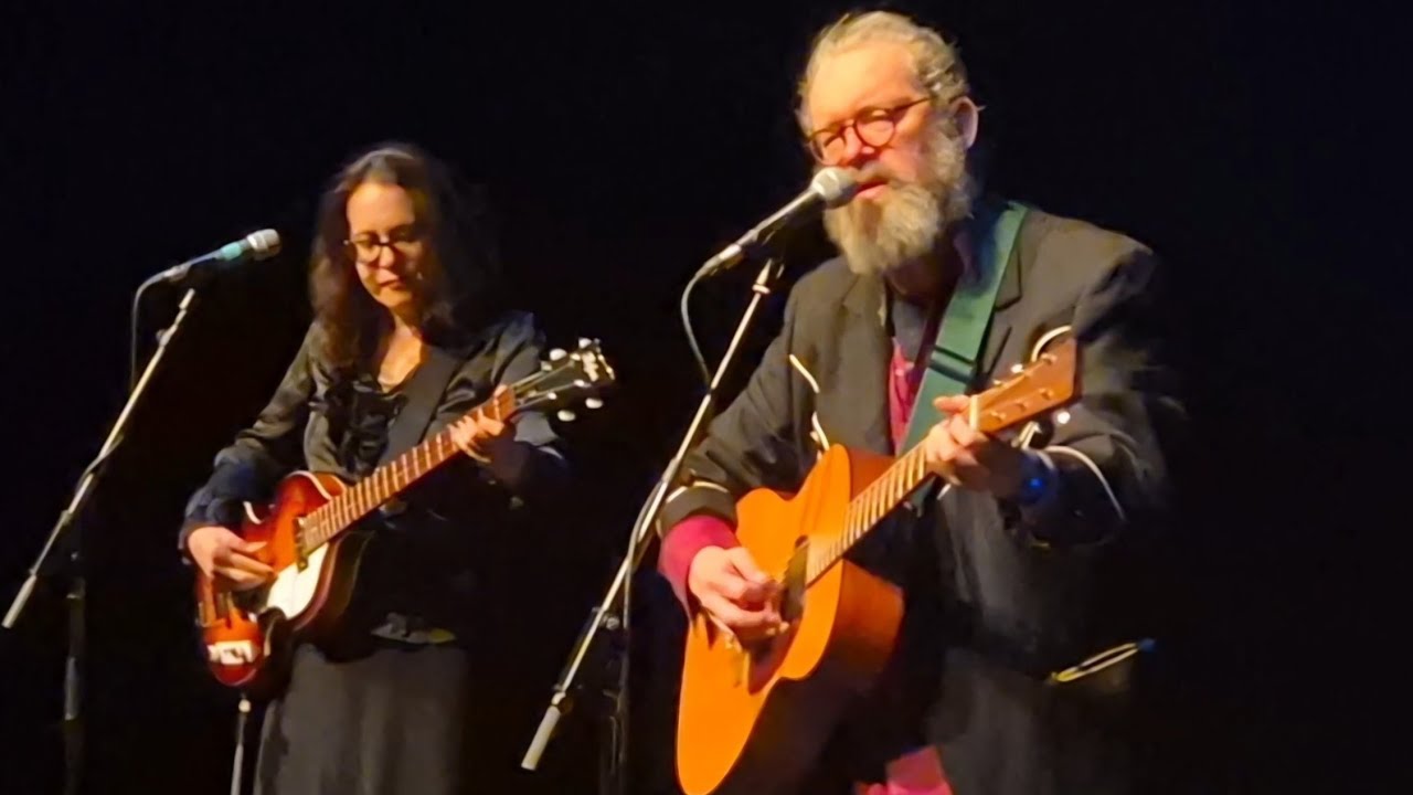The Handsome Family - Far From Any Road - Live