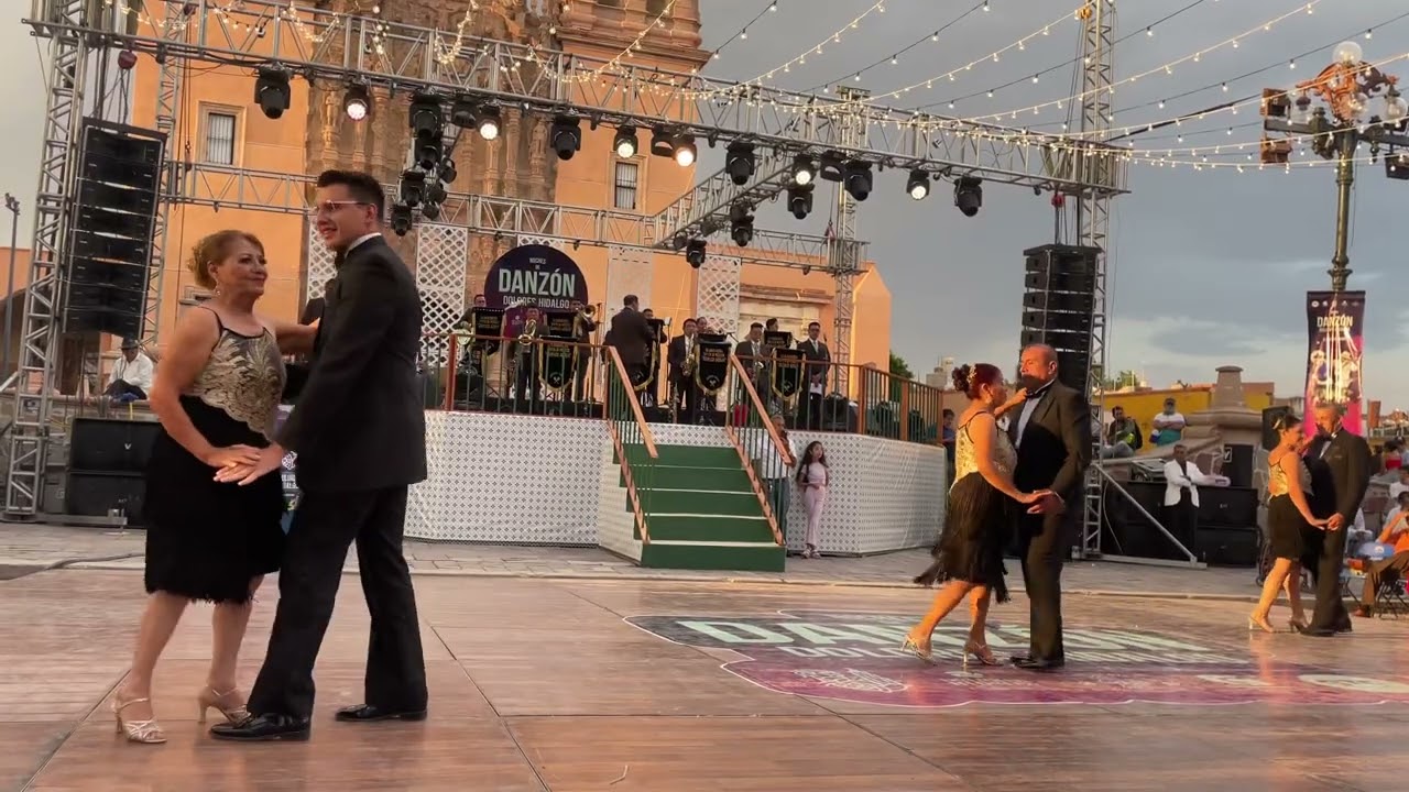 Danzon : Aires del sur / Danzonera joven de México d Chamaco Aguilar/ Noches de danzon 2023