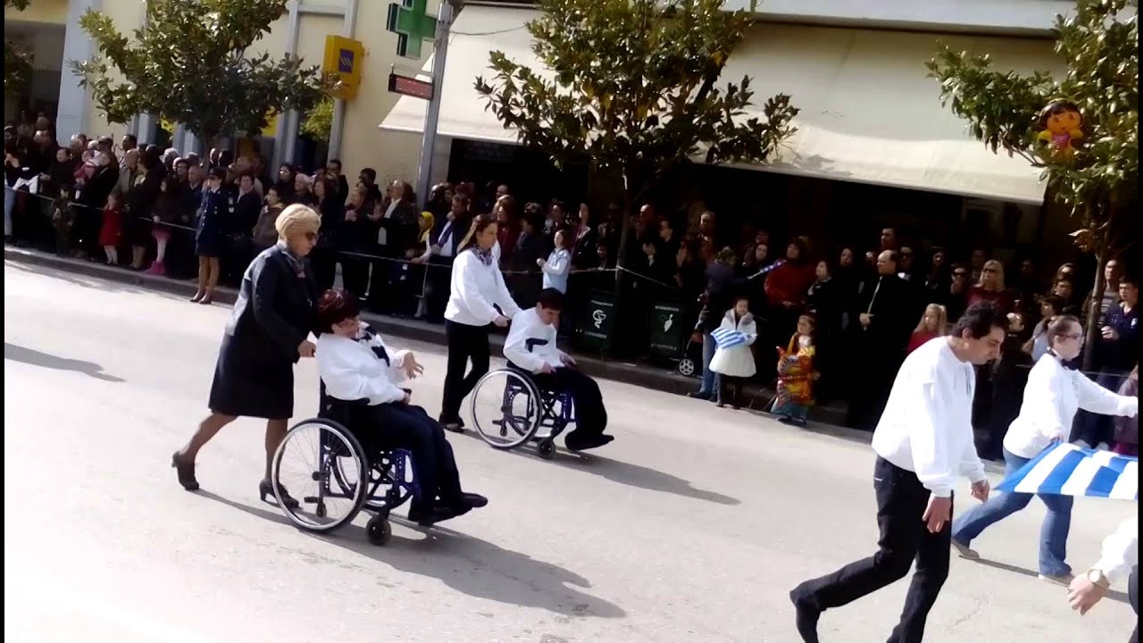 ΣΜΕΑ ΕΕΕΕΚ ΚΔΑΠΜΕΑ Ορεστιάδας Παρέλαση 28 10 15