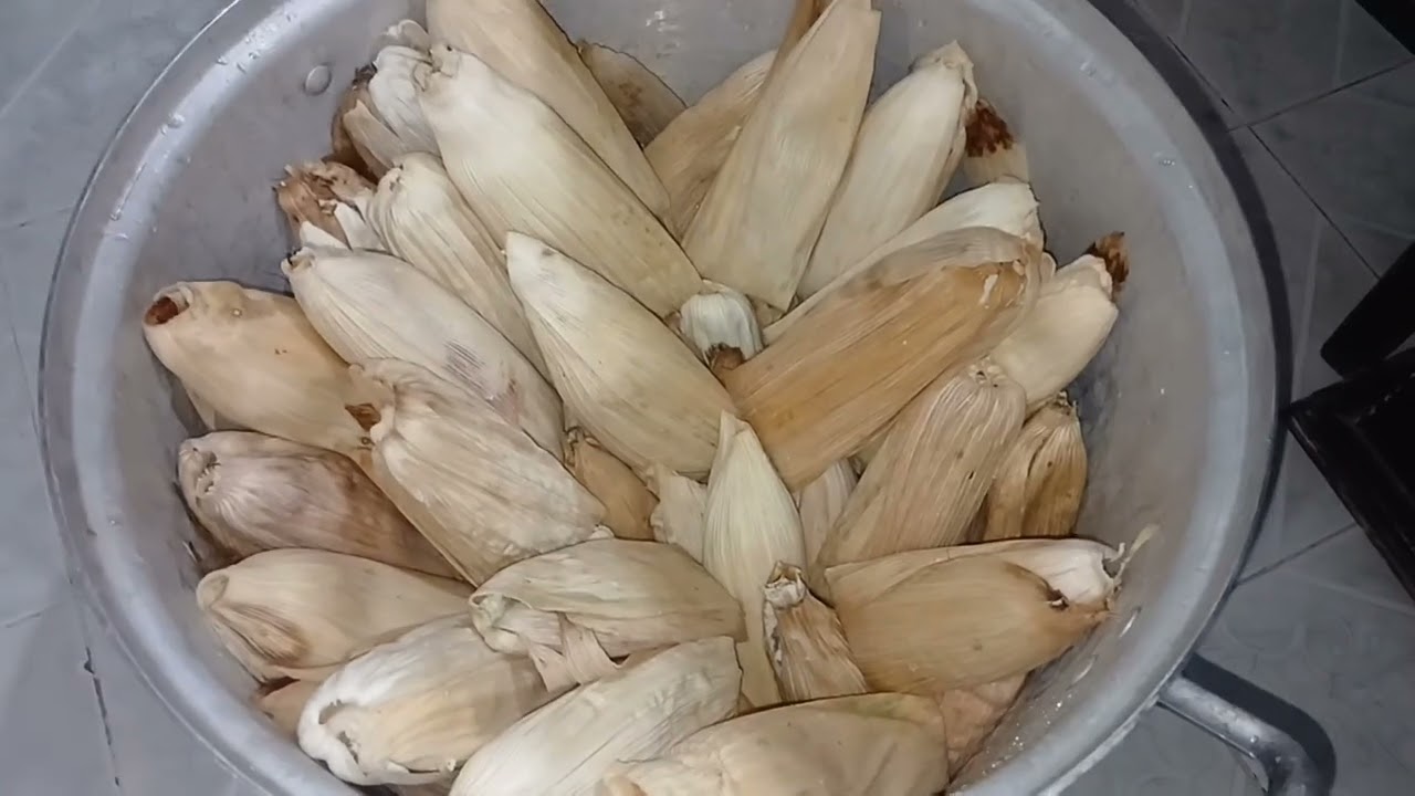 ASI PREPARO TAMALES PARA FESTEJAE EL DIA DE LA CANDELARIA 2 DE FEBRERO 