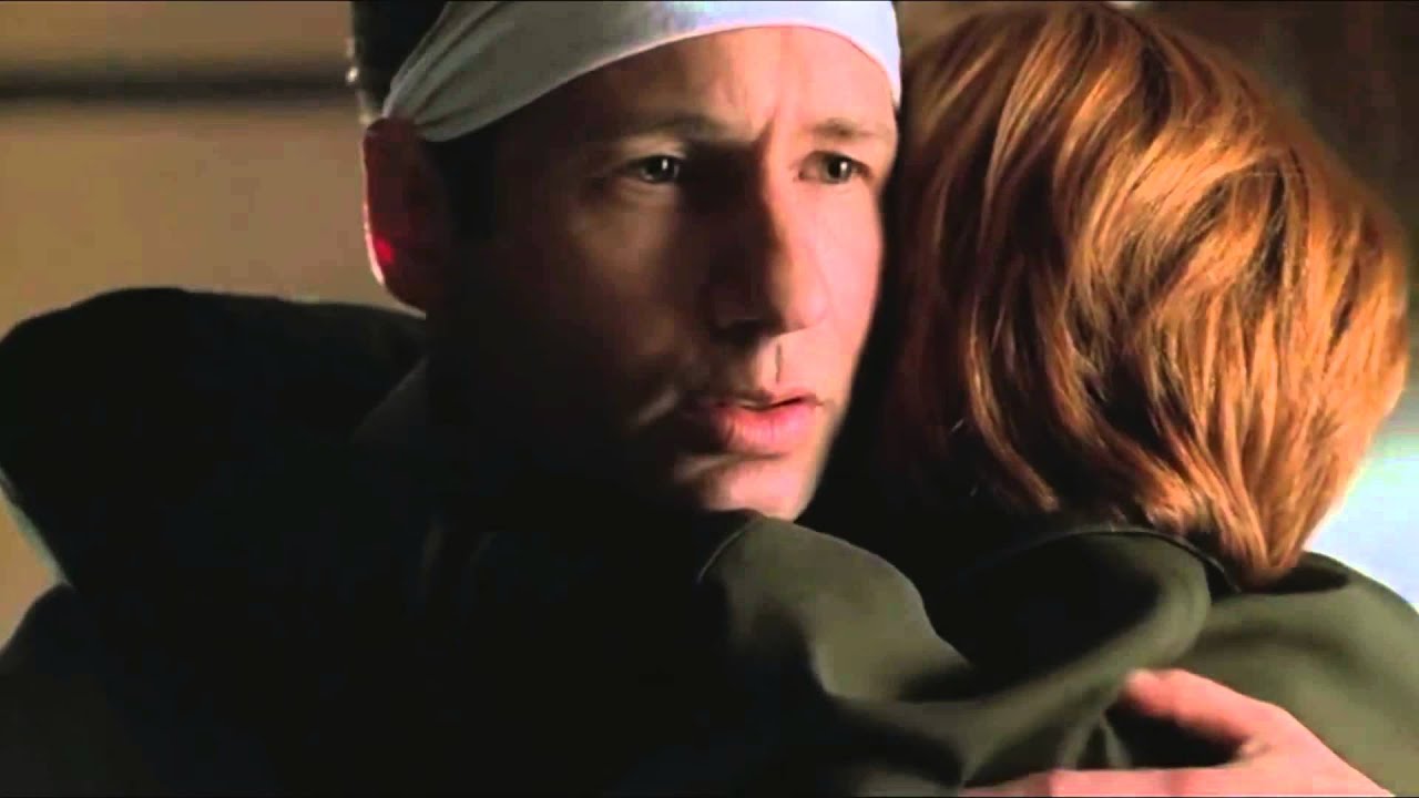 Mulder and Scully || Kiss Me