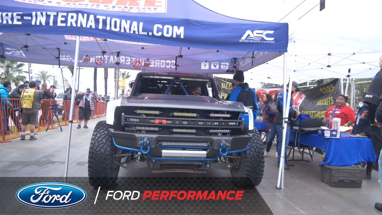Ford Bronco R готов к гонке SCORE International Baja 1000 | Ford Performance