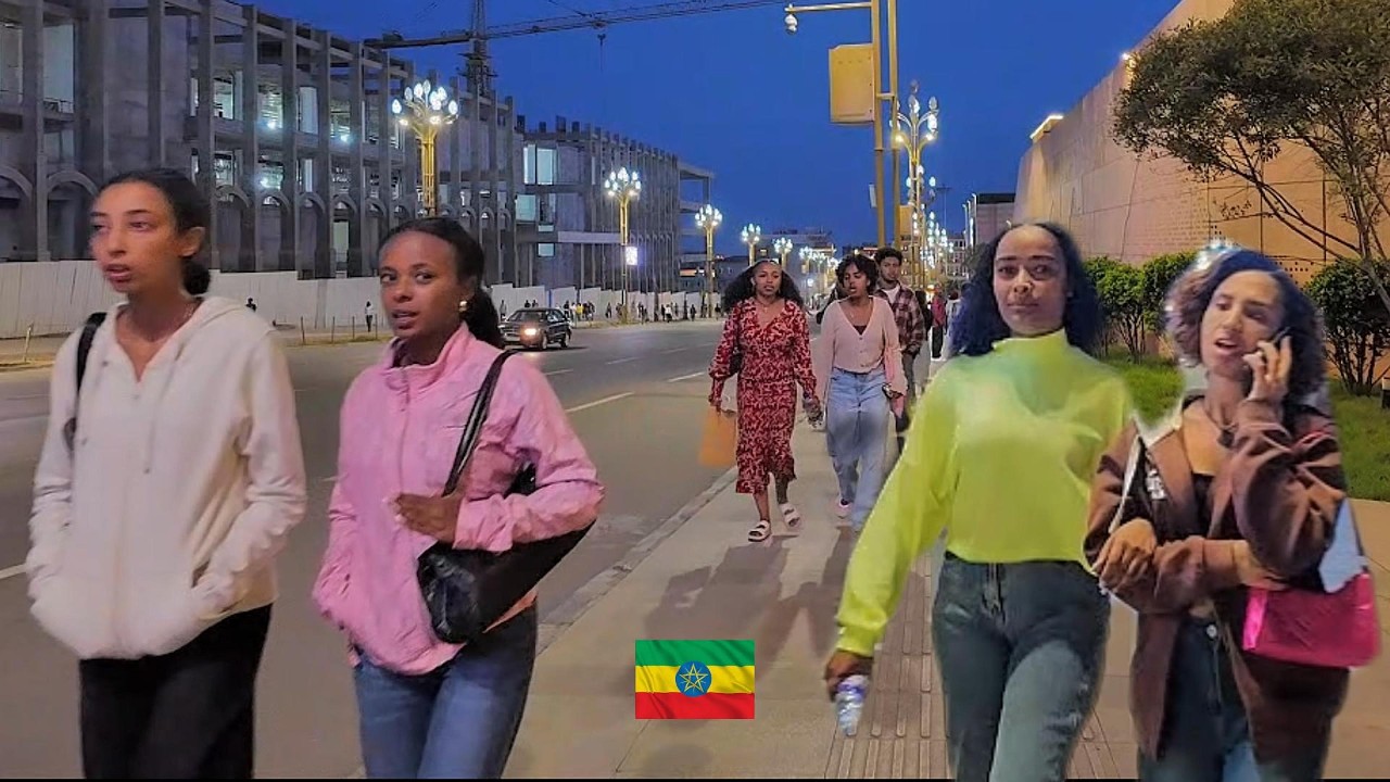 🇪🇹  Vibrant Nightlife On The Beautiful Streets Of Piazza In Addis Ababa -Ethiopia