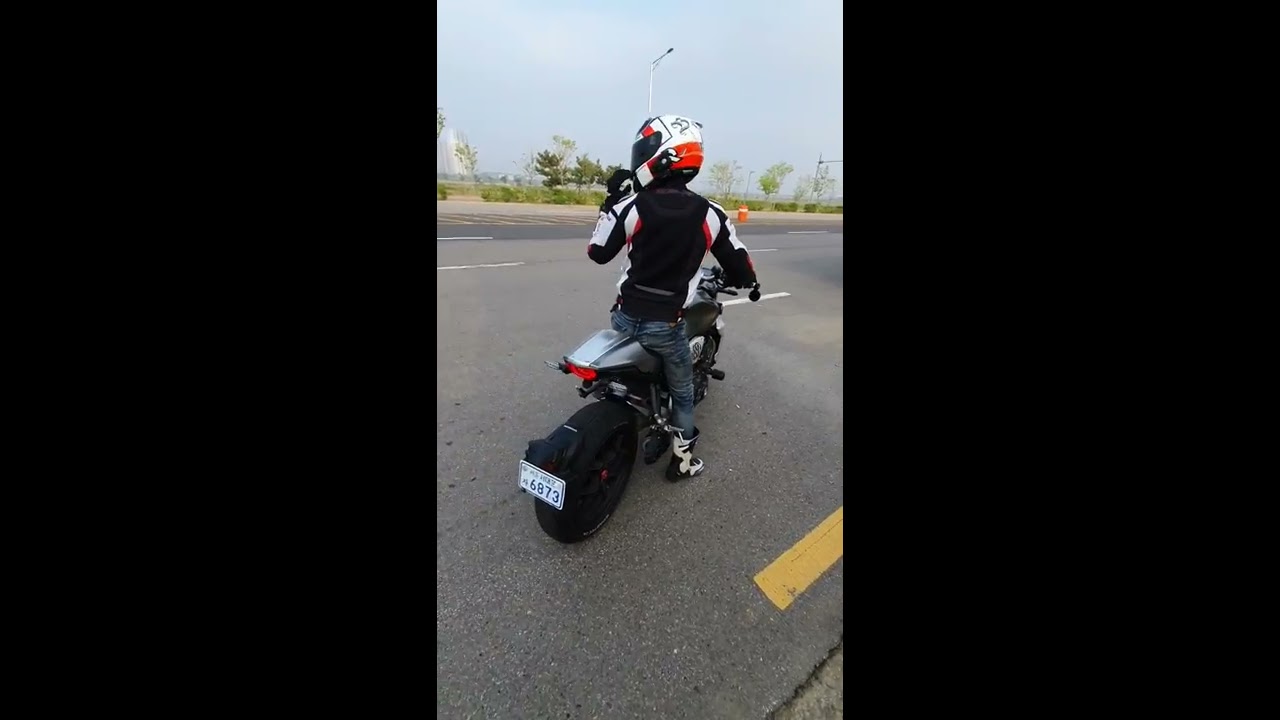 Honda cb1000r cs racing full system Exhaust driving sound