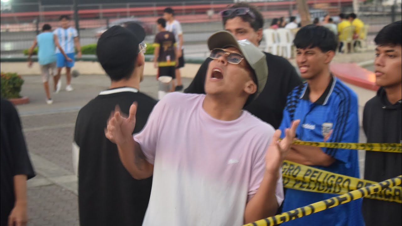 YanC Rck vs Oz - Temática Onomatopeya - Batallas de Freestyle en Ecuador