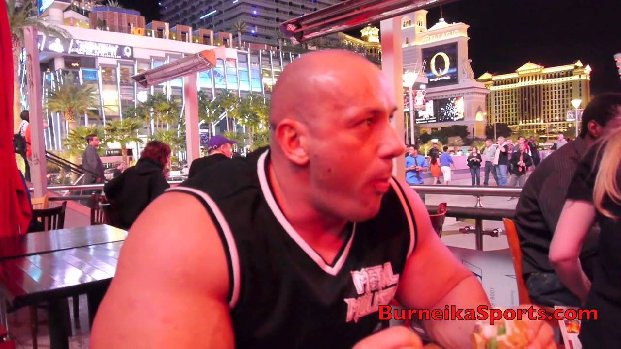 Hardkorowy Koksu i laseczki w Las Vegas