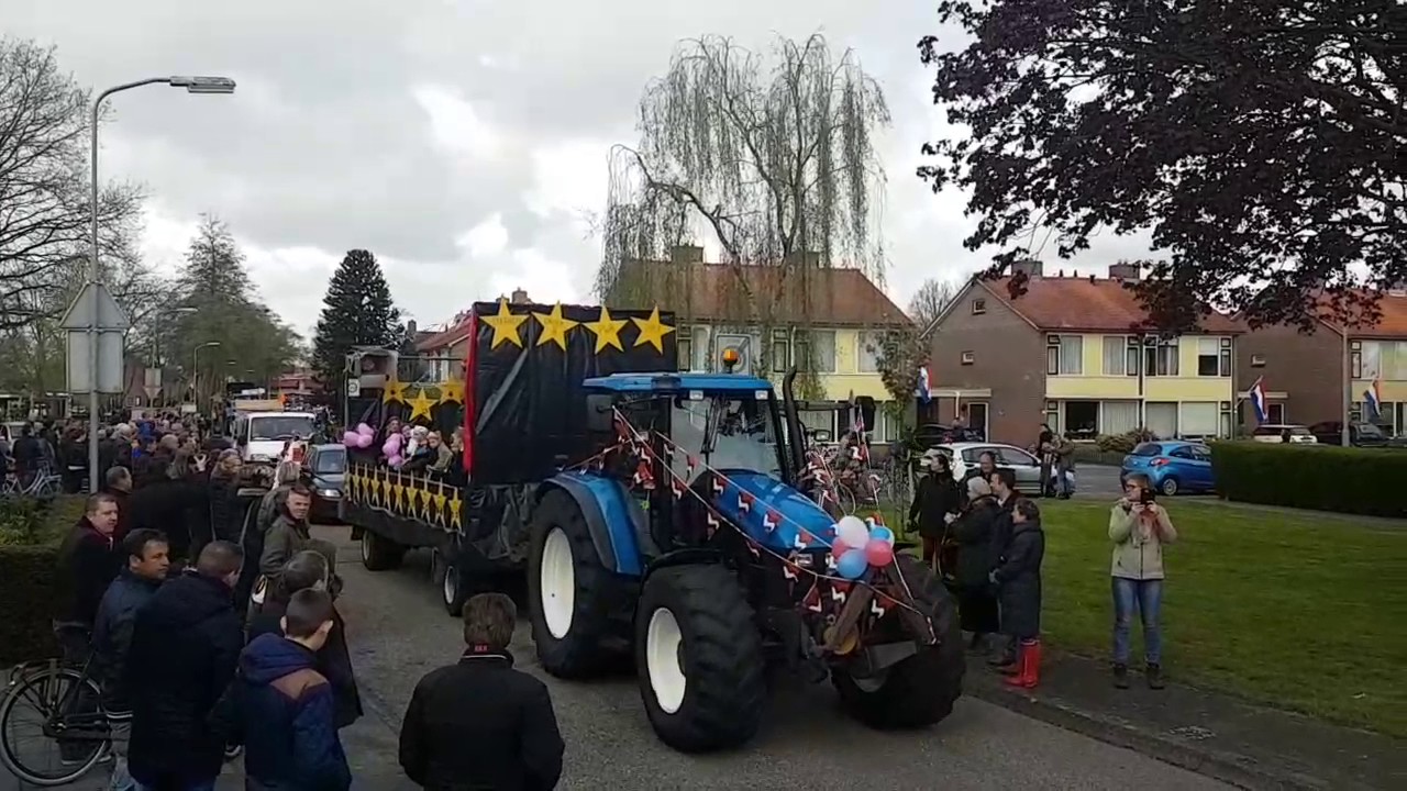 Optocht Oostendorp Koningsdag 2017