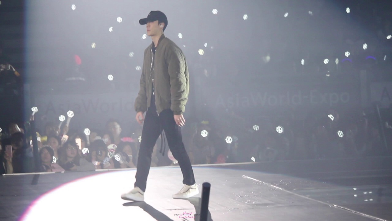 [HD FANCAM] 170211 EXO'rDIUM IN HONG KONG EXO RAP SEHUN FOCUS