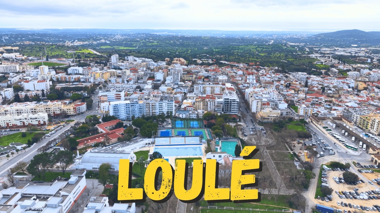 Portugal’s Oldest Carnaval 🇵🇹 Exploring Loulé + Why it's the 3rd hottest housing market in Portugal?