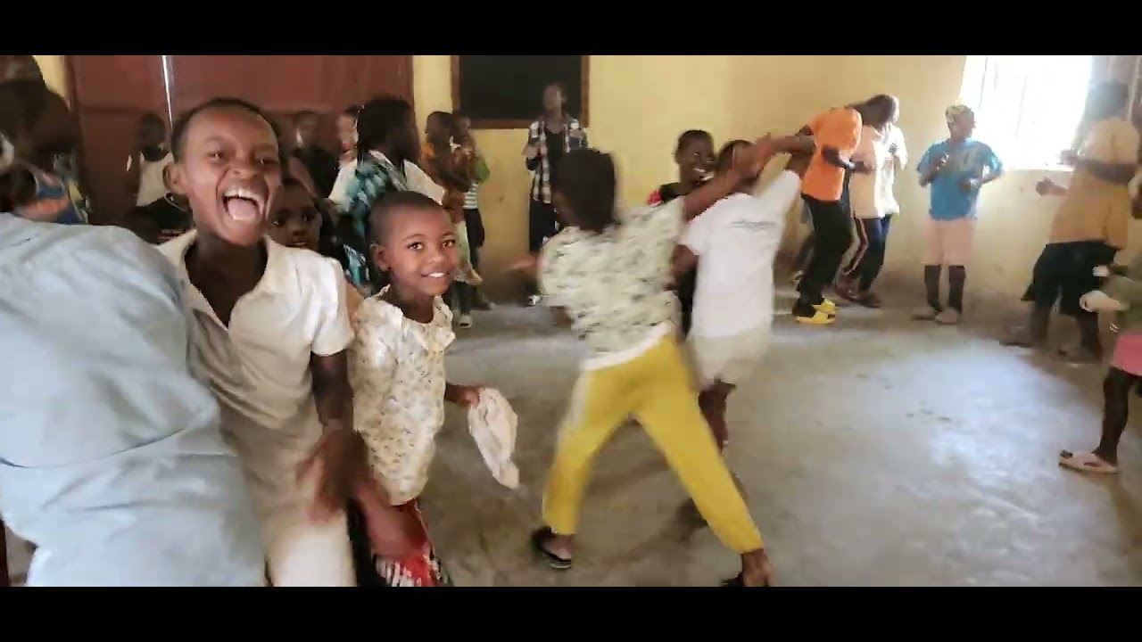 How we Ended Our last KIPODI Program of January in Kyaka II Refugee Settlement #igisirimba 