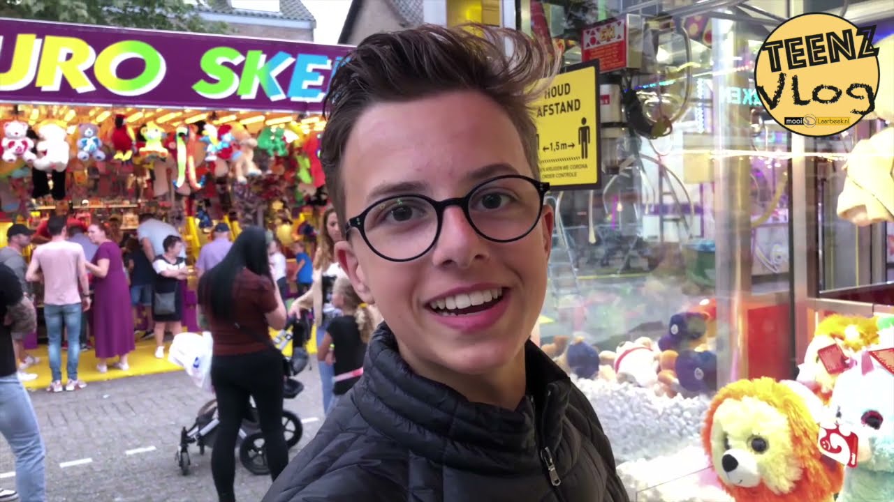 ML Teenz op de kermis in Beek en Donk