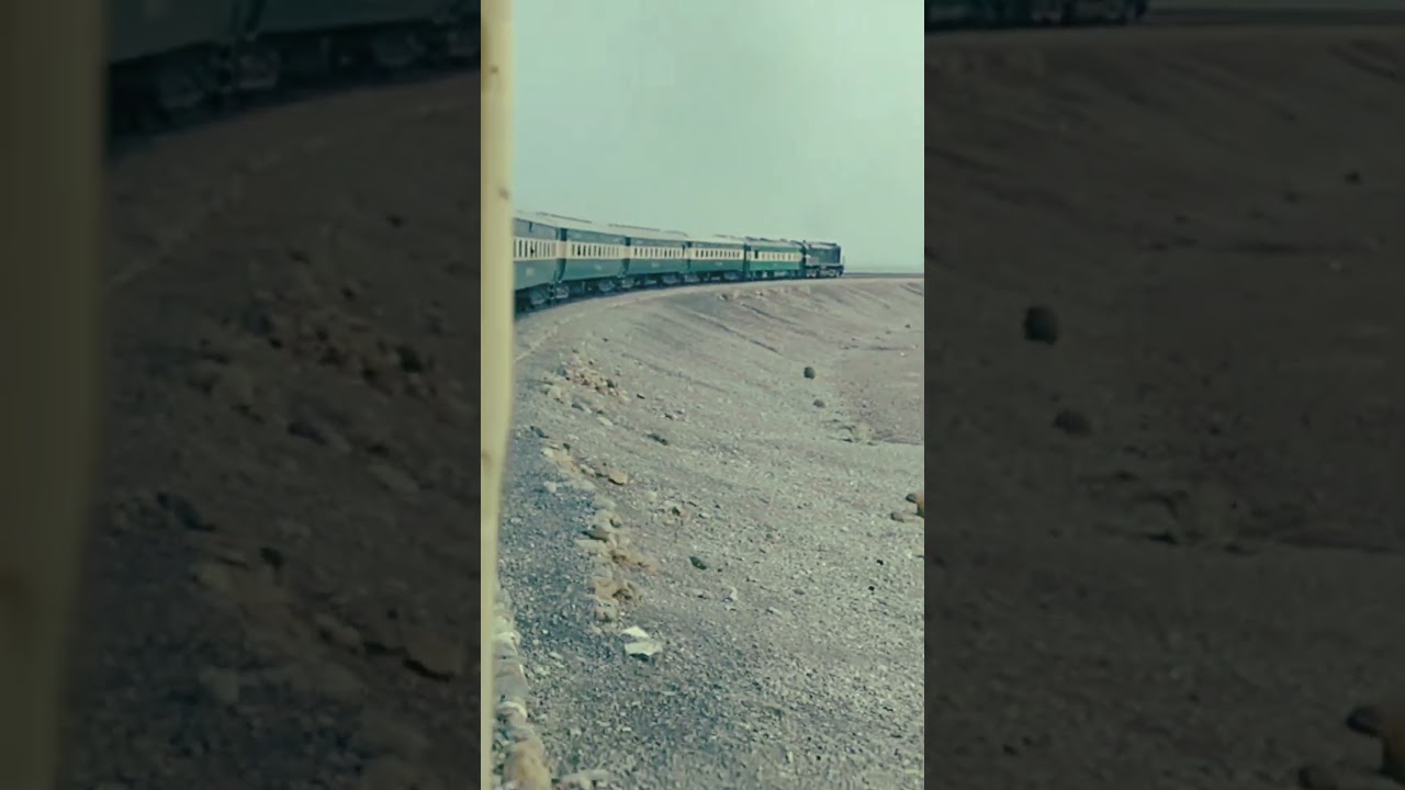 Bolan Mail Express Train Curving Near Mach Railway Station #bolanmailtrain #bolanmail #bolan #shorts