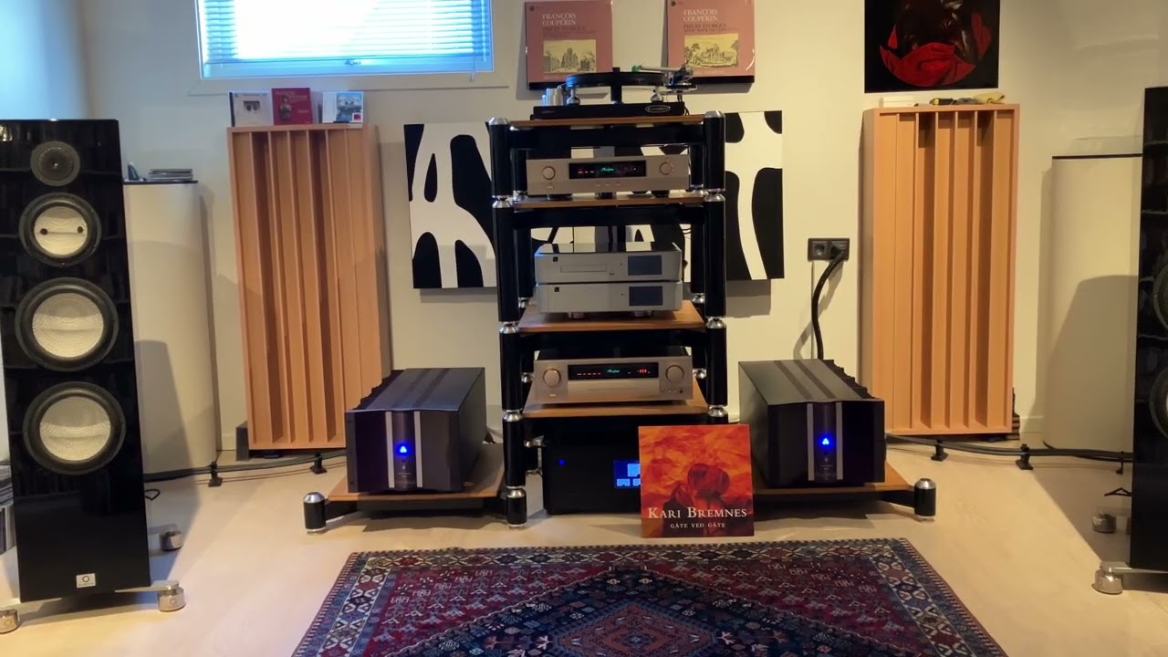 Accuphase C-57, & C-2300, Ikeda 9TS, Michell Tecnodec, Krell FPB  650Mc, Marten Bird