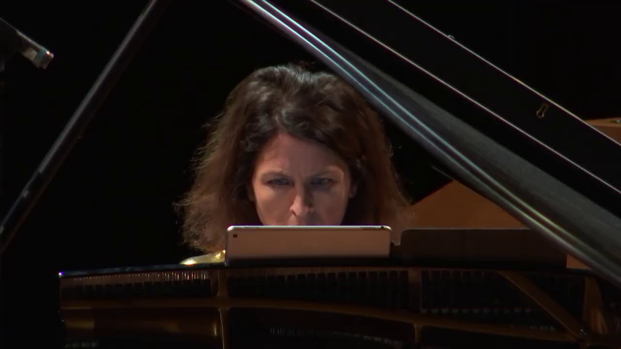 Amy Crankshaw : Crepuscular (Vanessa Wagner)
