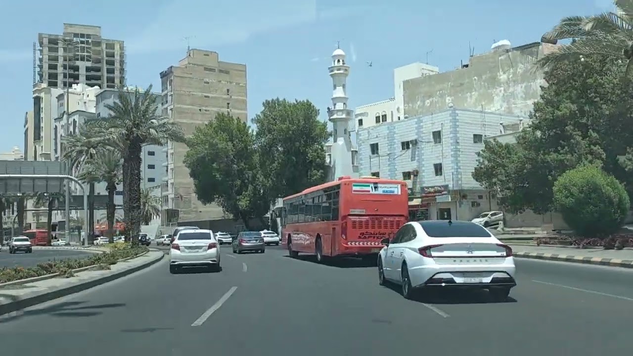 جولة في شوارع مكة المكرمة في هذه أيام الحج من المعيصم وطريقي إلى سوق الضيافة بحي الزاهر