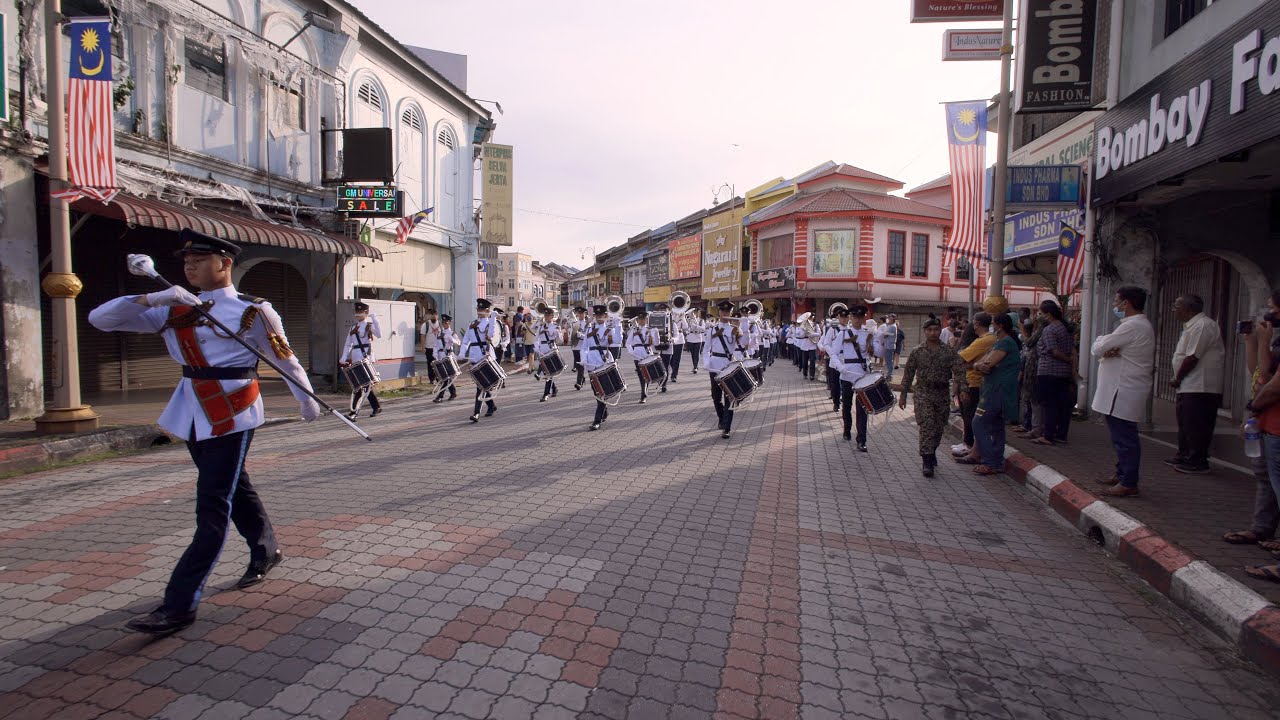 Marching with SMJK Nan Hwa Band 06 - Beliawanis