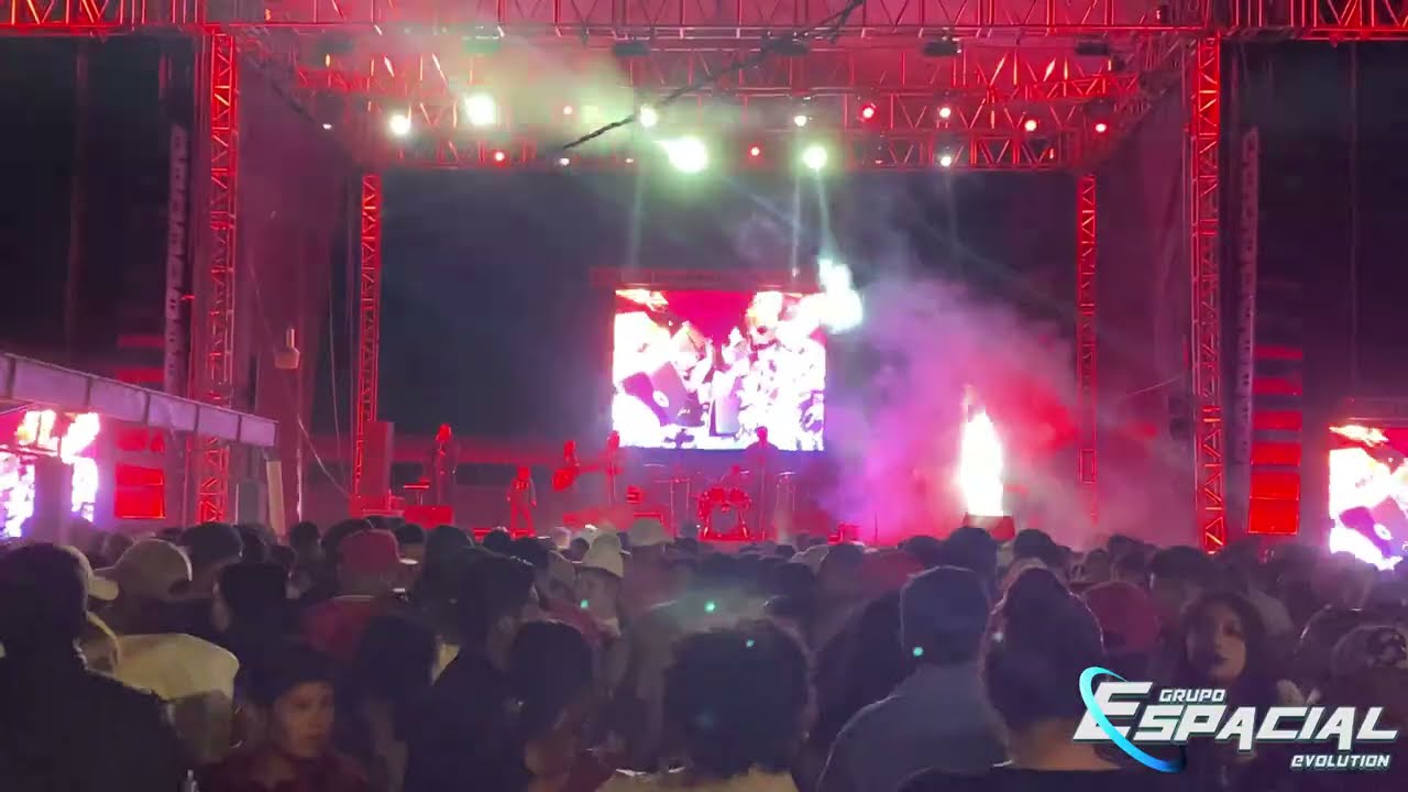 El Bisonte - Grupo Espacial (En Vivo)