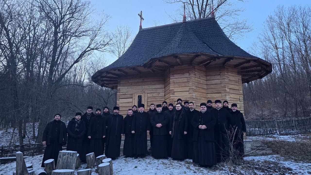 Corul Ecclesia în pelerinaj la Mănăstirea Cozancea
