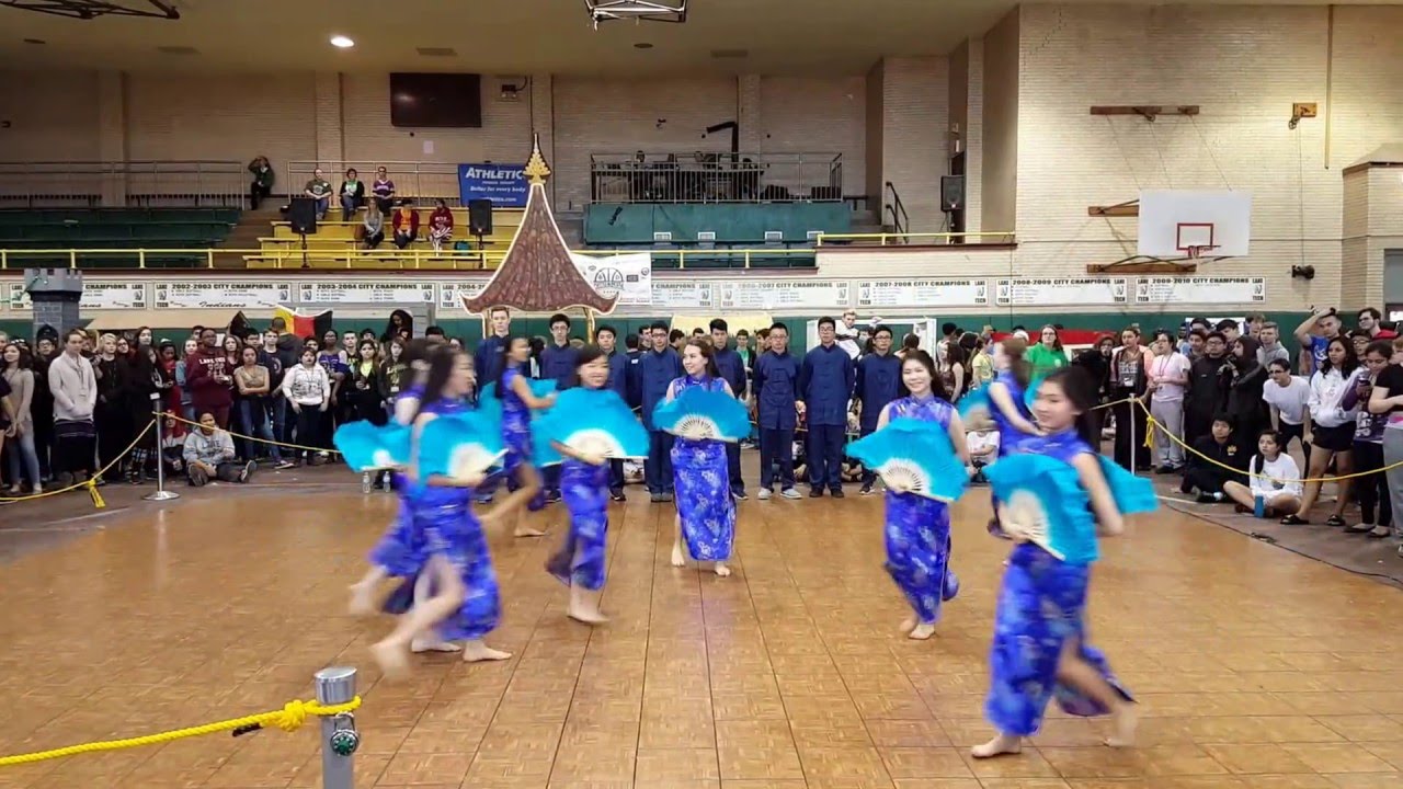 Lane Tech Chinese Club: 2016 IDays Performance