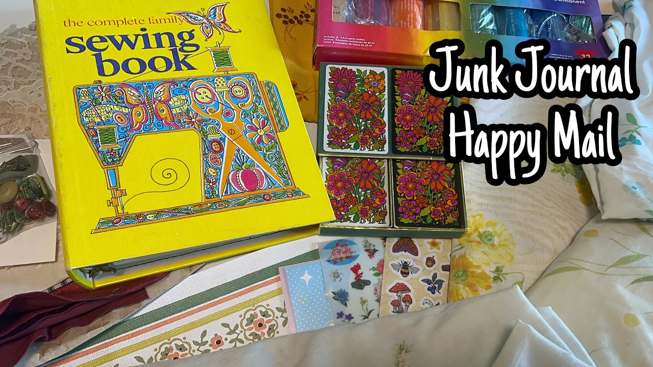 Vintage sewing book, vintage fabrics & more! / Junk journal Happy mail unboxing