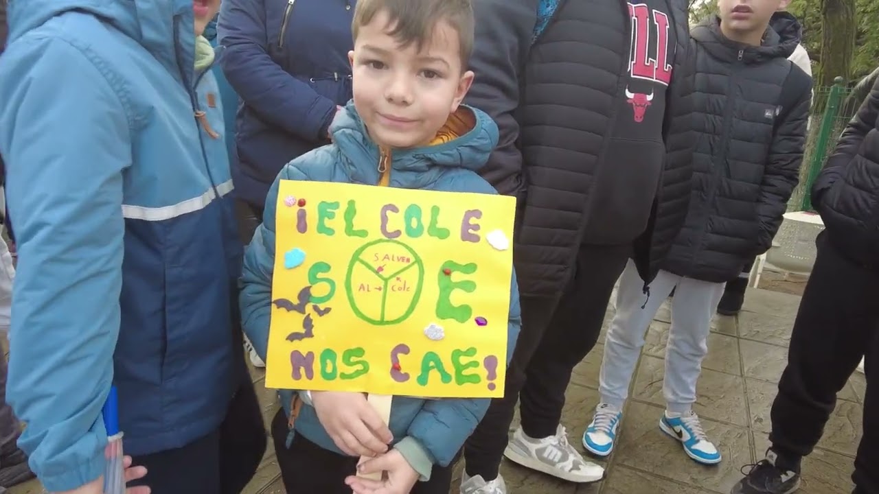 Movilización de la comunidad educativa del CEIP Fernando Feliú de Gerena