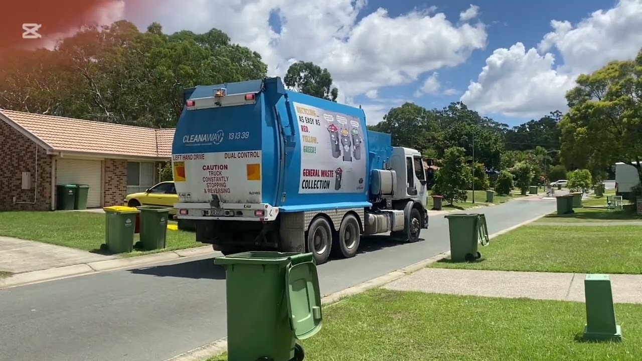 Logan general waste SL01493 (Thanks to my brother for filming this while I was at school)