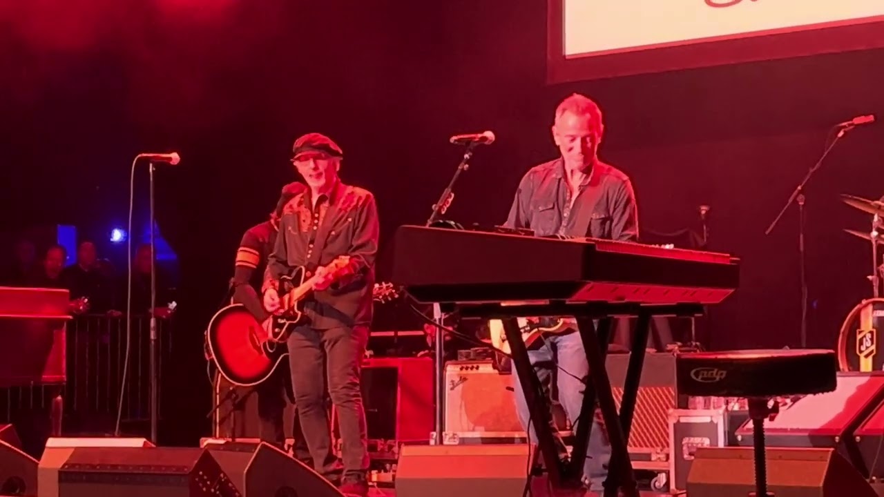 I'm Not Sleeping - Bruce Springsteen- Joe Grushecky and the Houserockers LOD 1/17/26 