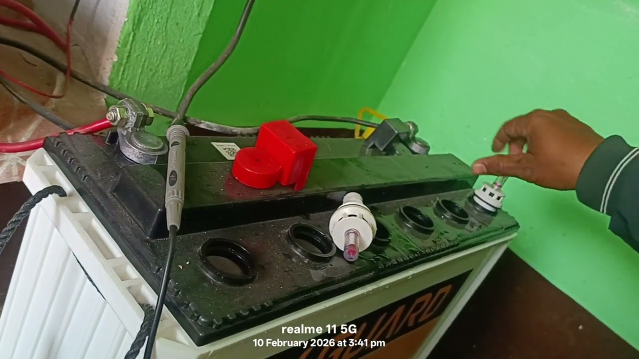 Battery kaise check kare #youtubeshorts #ytshorts #viralvideo #comedy 