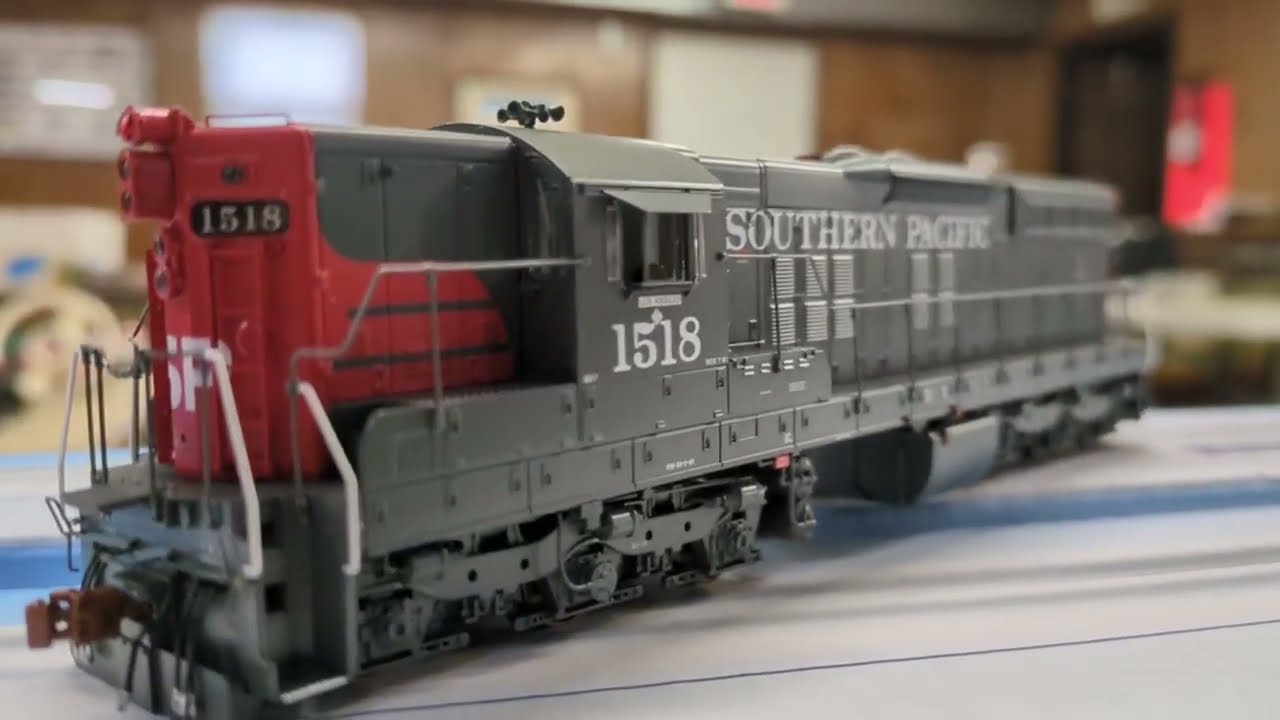Fever River Review ep37 @Scaletrains SD7